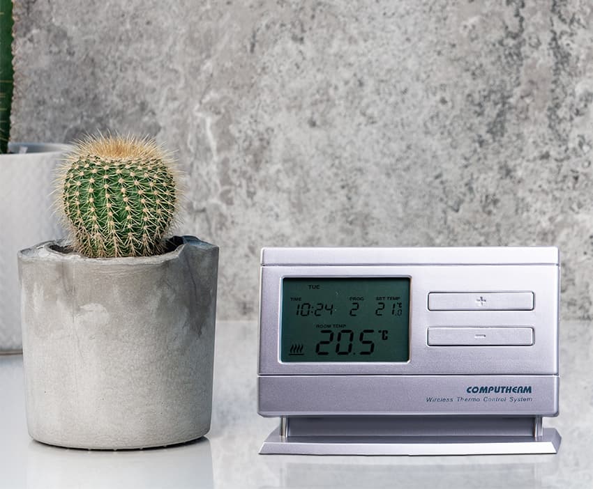 Computherm Q8RF (TX) vezeték nélküli prog. termosztát vevőegység nélkül